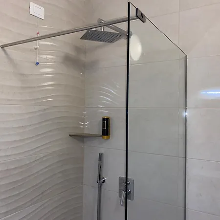 Fllad & Durres Golem (Tirana)