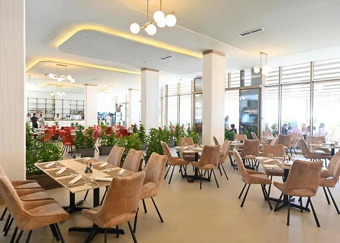 Fllad & Durres 5* Golem (Tirana)