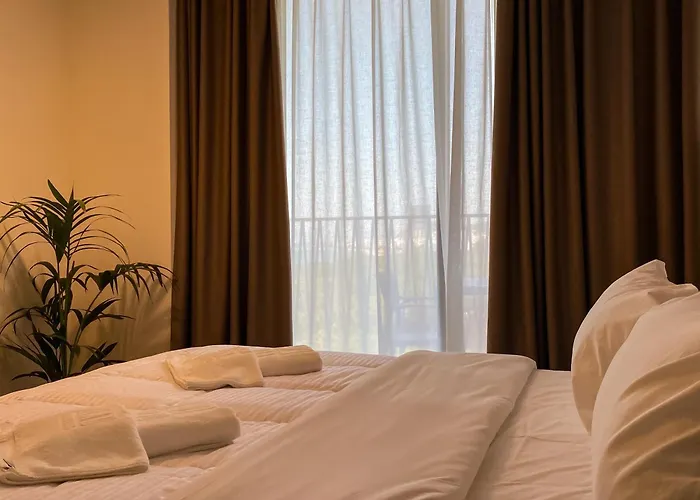 Fllad & Durres 5* Golem (Tirana)