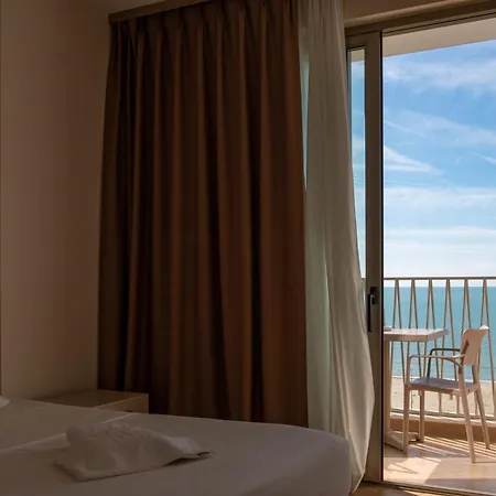 Ośrodek wypoczynkowy Fllad & Durres 5*