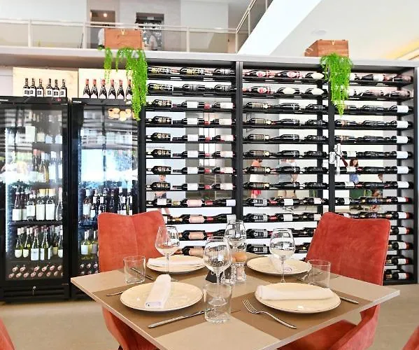 Fllad & Durres 리조트 골렘