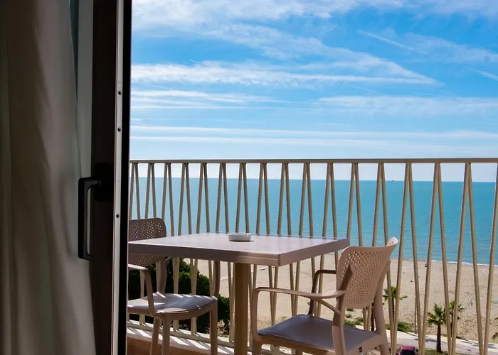 Fllad & Durres 5* 골렘